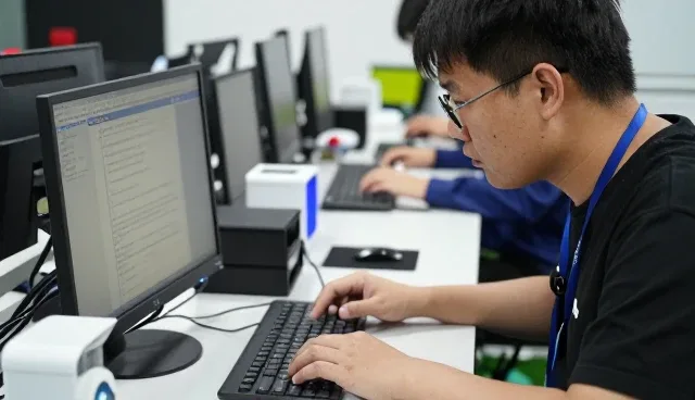 户外场地使用安装调试需要注意什么？